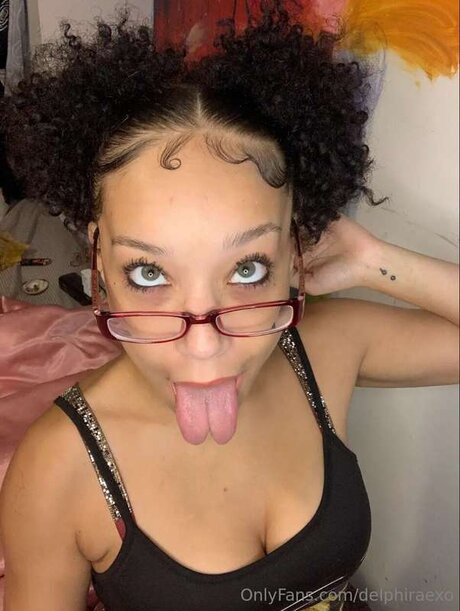 Delphiraexo pornstar naked pictures