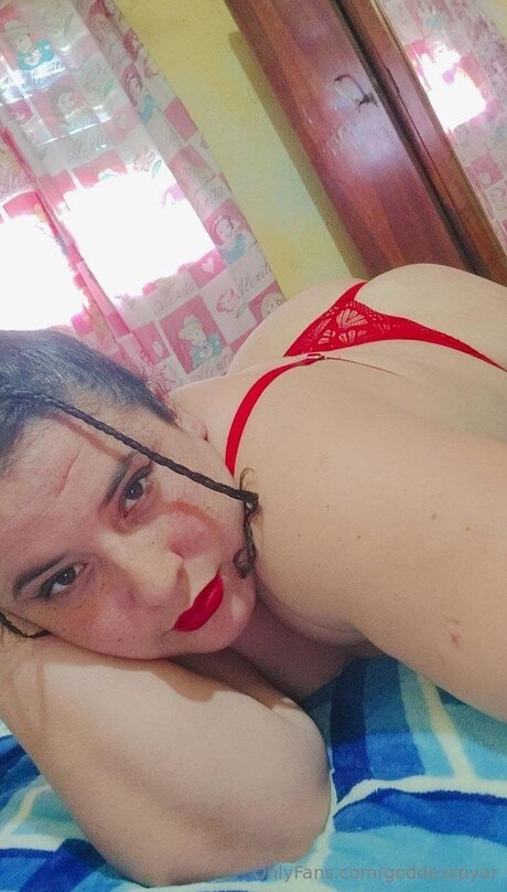 Goddesspyar model pic