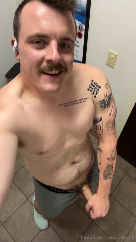 Swoleli pretty model archive