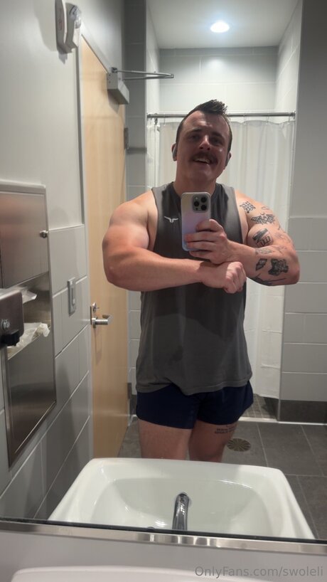 Swoleli model xxx photos