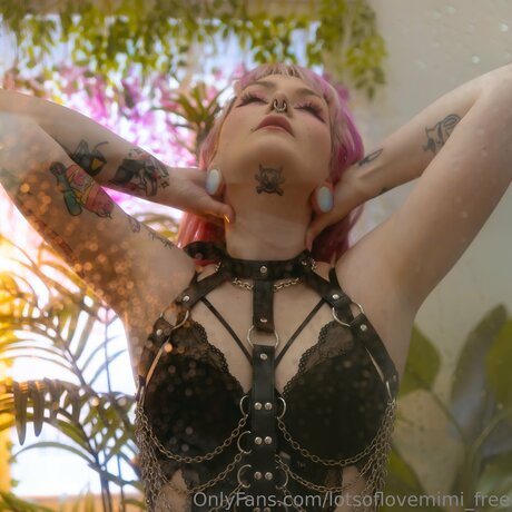 Lotsoflovemimi Free model erotic images