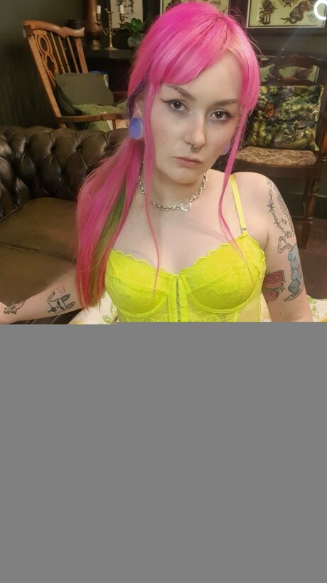 Lotsoflovemimi Free star perfect img