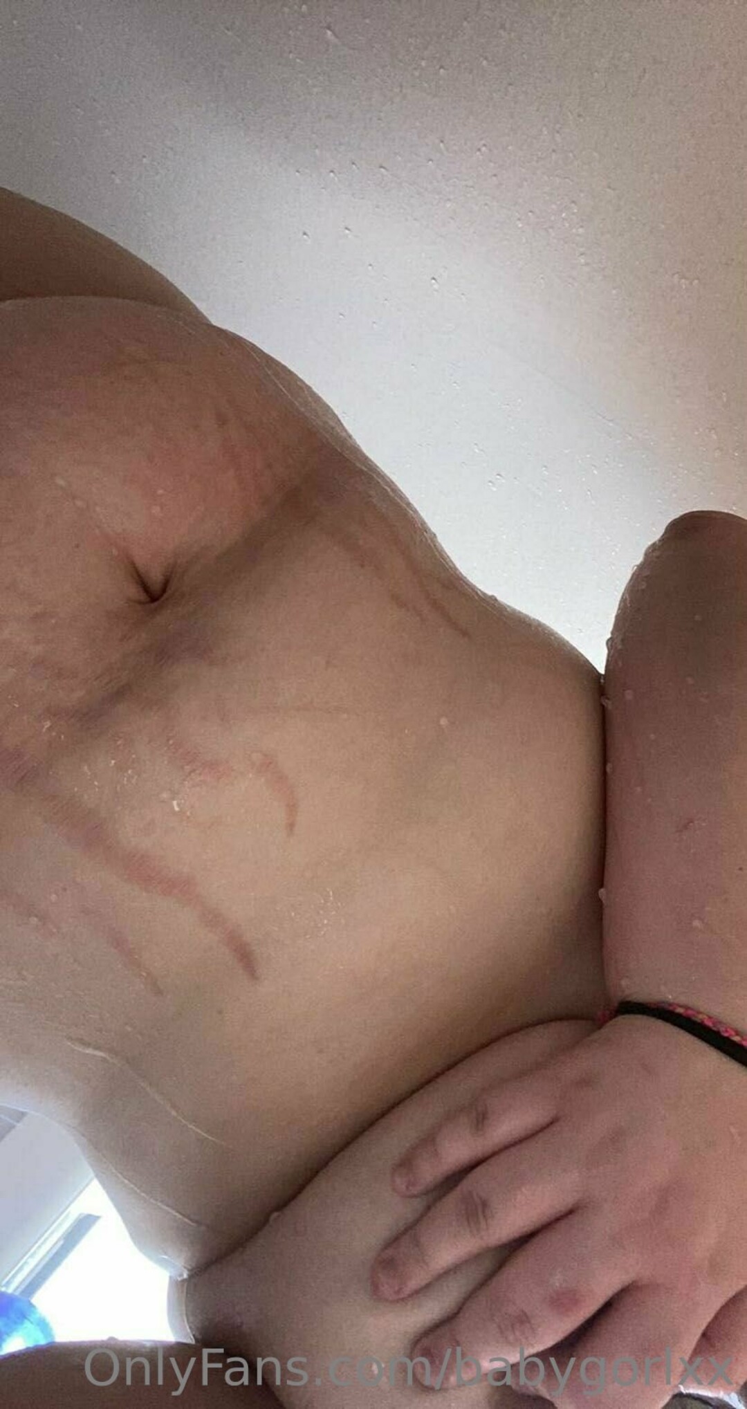 Babygorlxx star erotic picture