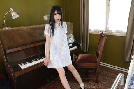 russian mom onlyfans nudes image