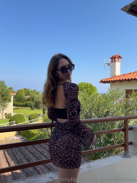 Juliadoubletimes star nude images