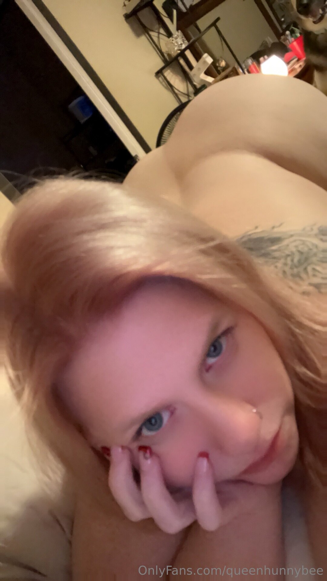 Blueyedkitten77 beautiful pornstar images