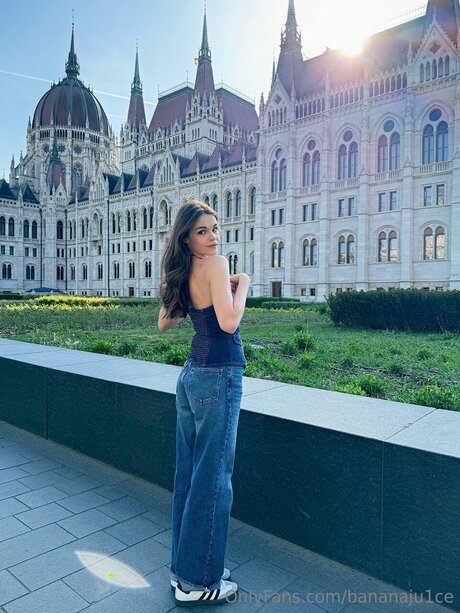 Bananaju1ce nice pornstar galleries