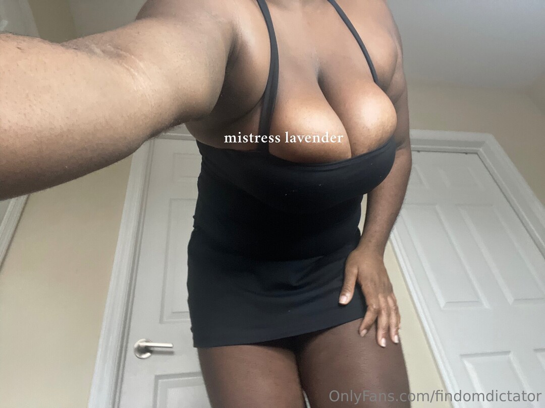 Findomdictator model porn picture