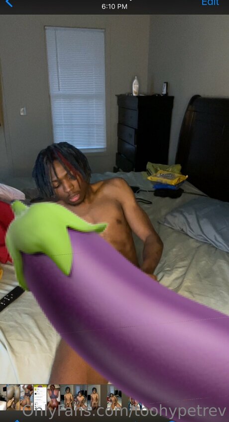 Toohypetrev pornstar free pictures