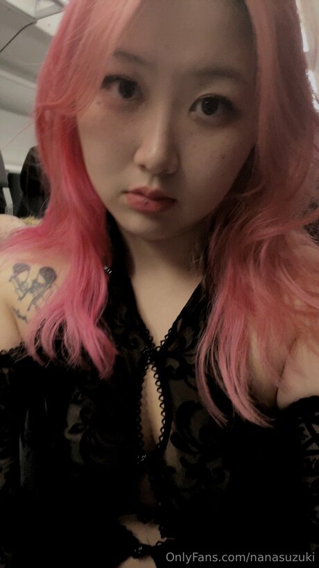 Nanasuzuki adult actress images