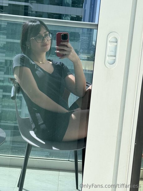 Tiffaniess model naked img