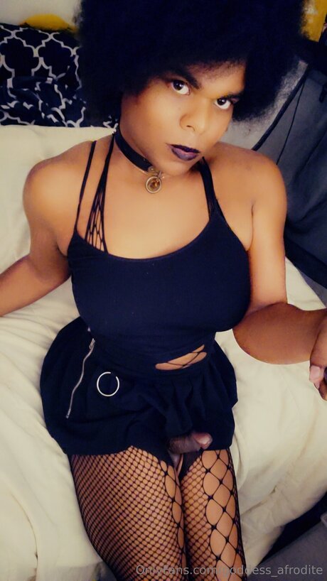 Goddess Afrodite top profile image