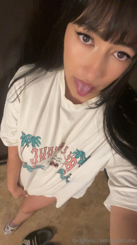 Paolacutie exclusive actress img