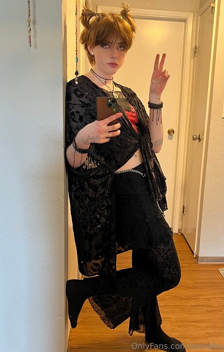 Zombby nice pornstar img