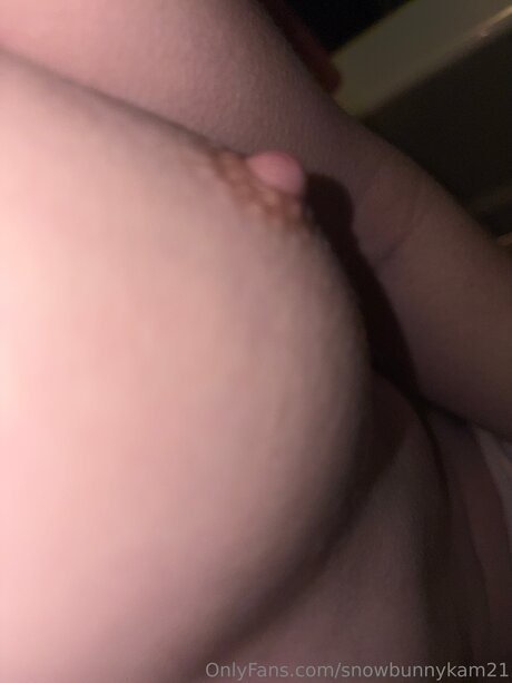 Snowbunnykam21 model exclusive image