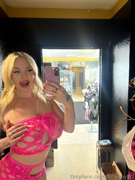 Babyhayl33 hot star galleries