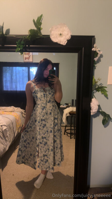 Juicyjaneeeee model nice images