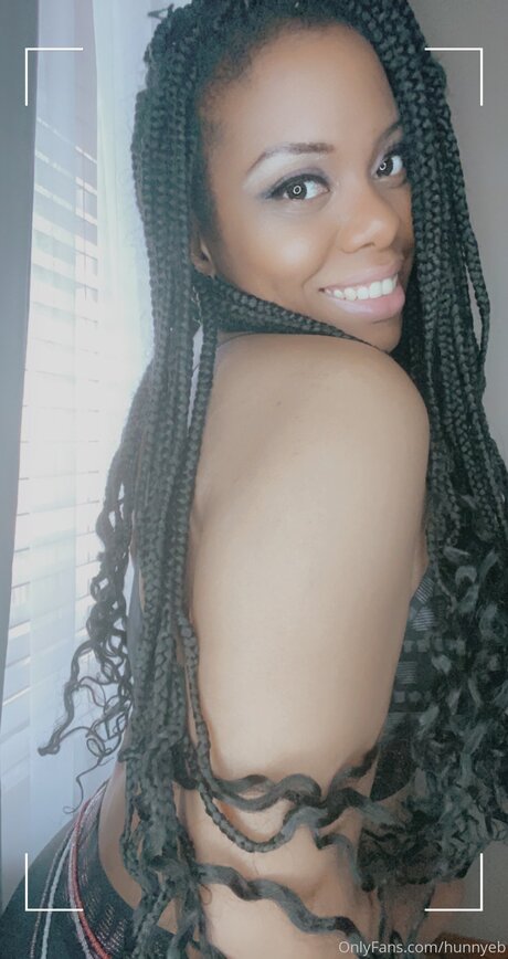 Hunnyeb nudes actress pictures