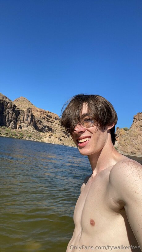 Tywalkerfree profile image