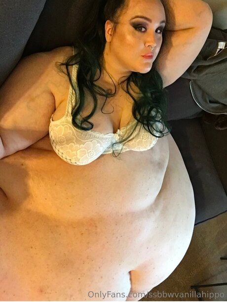 Ssbbwvanillahippo free model pictures