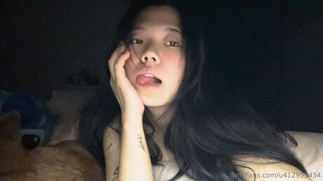 U412955454 model hd images