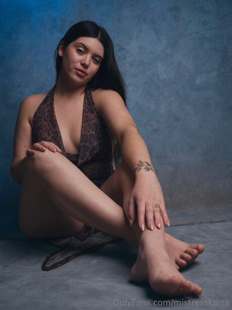 Mistresskaisa erotic model gallery