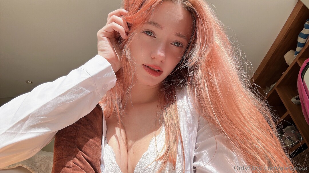 Alesanaa pretty star images