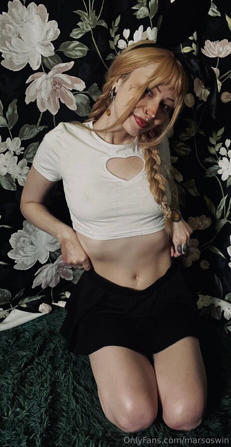 Marsoswin hot star pics