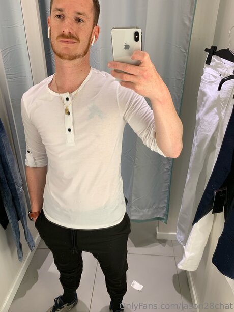 Jason28chat pornographic star pic