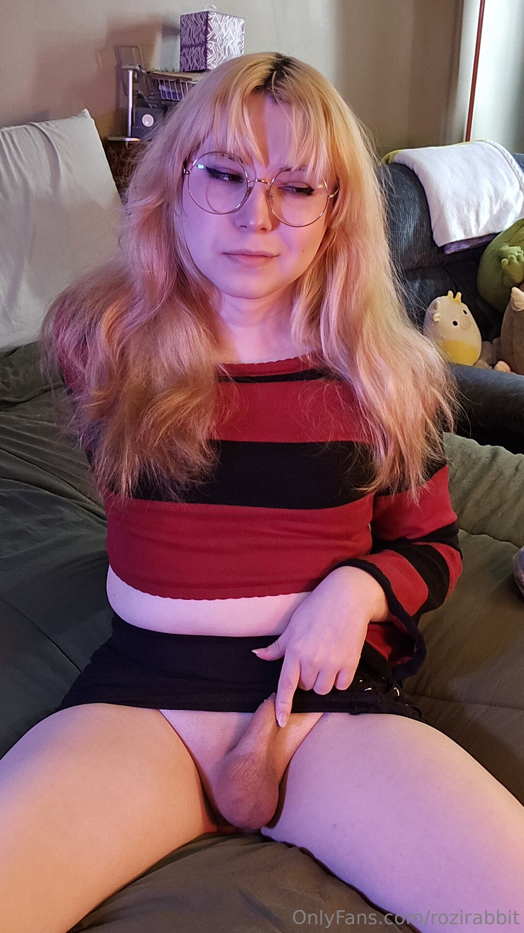 Rozirabbit nude star image