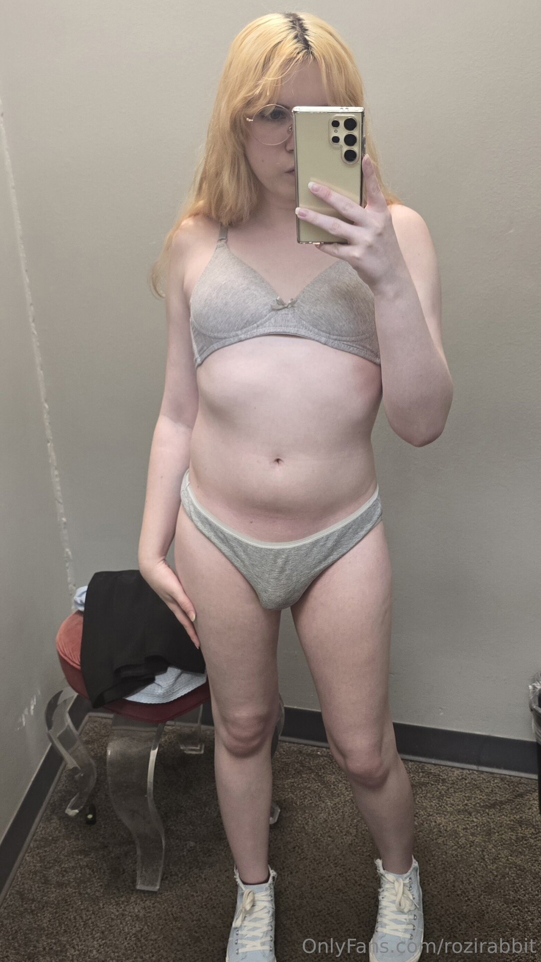 Rozirabbit nudes star images