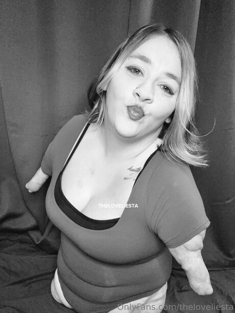 yoga instructor onlyfans pretty pics