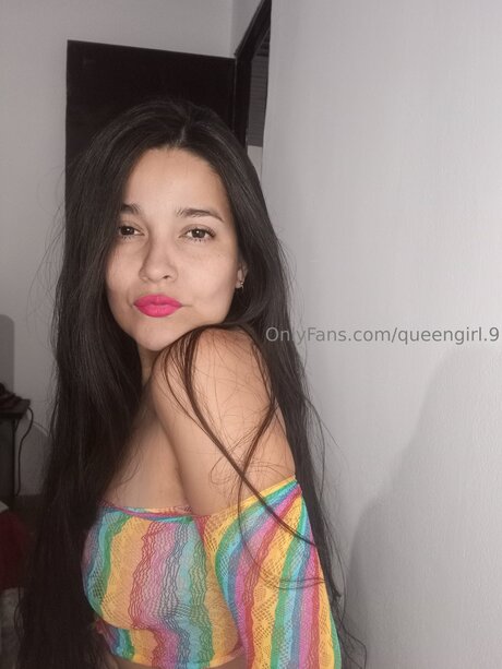 Queengirl 9 exclusive star photos