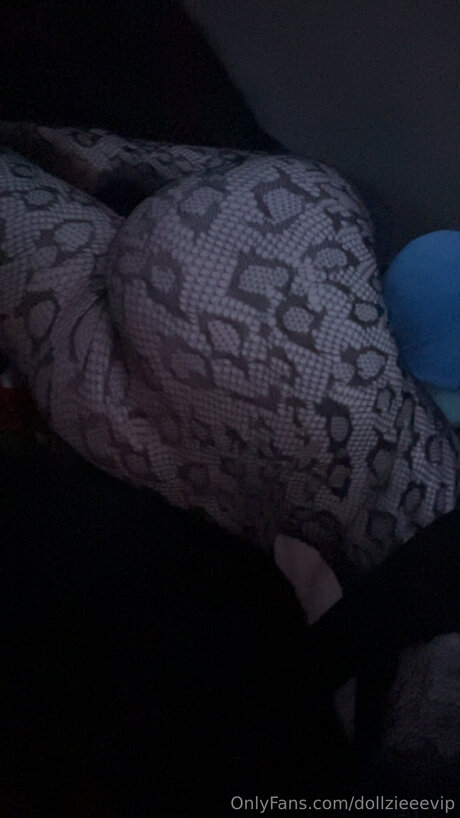 Dollzieeevip model hot img