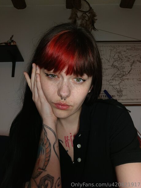 Juste Lilith erotic star galleries