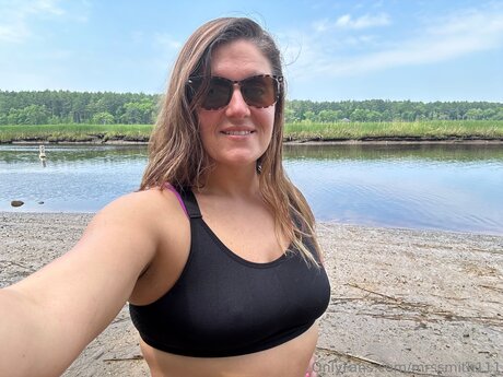 Mrssmith111 model best img