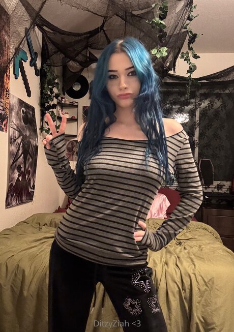 Ditzyziah beautiful model images