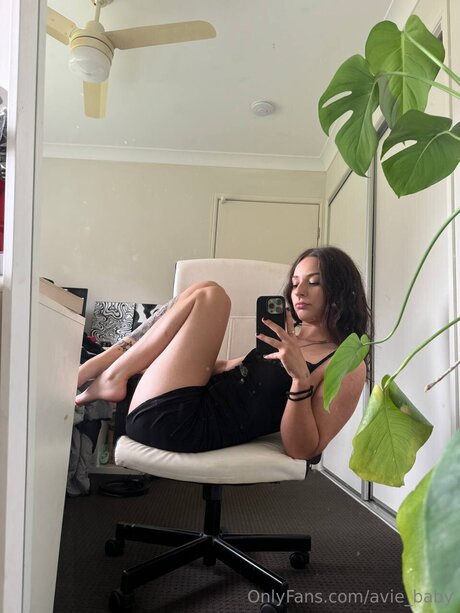 Avie Baby star porn images