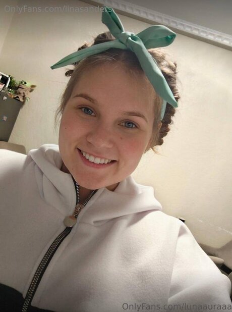 Linasanders star sexy photos