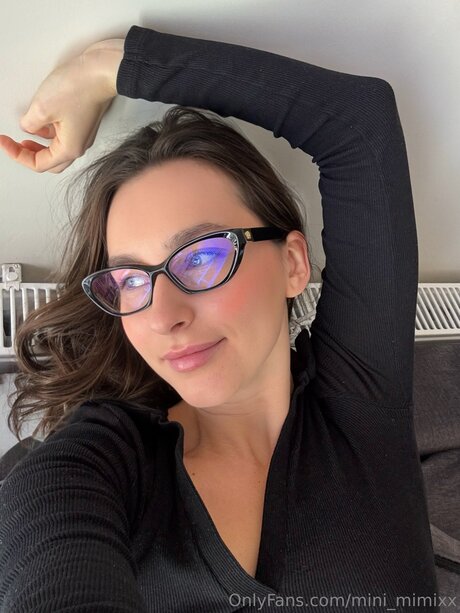 Mini Mimixx model hd gallery