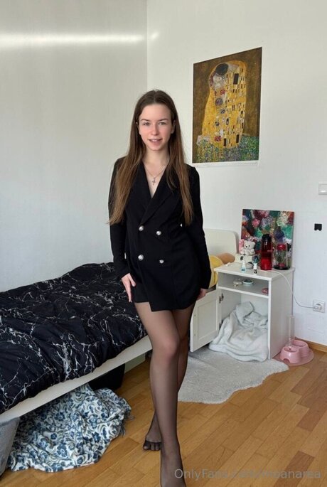 Moanarea perfect pornstar pictures