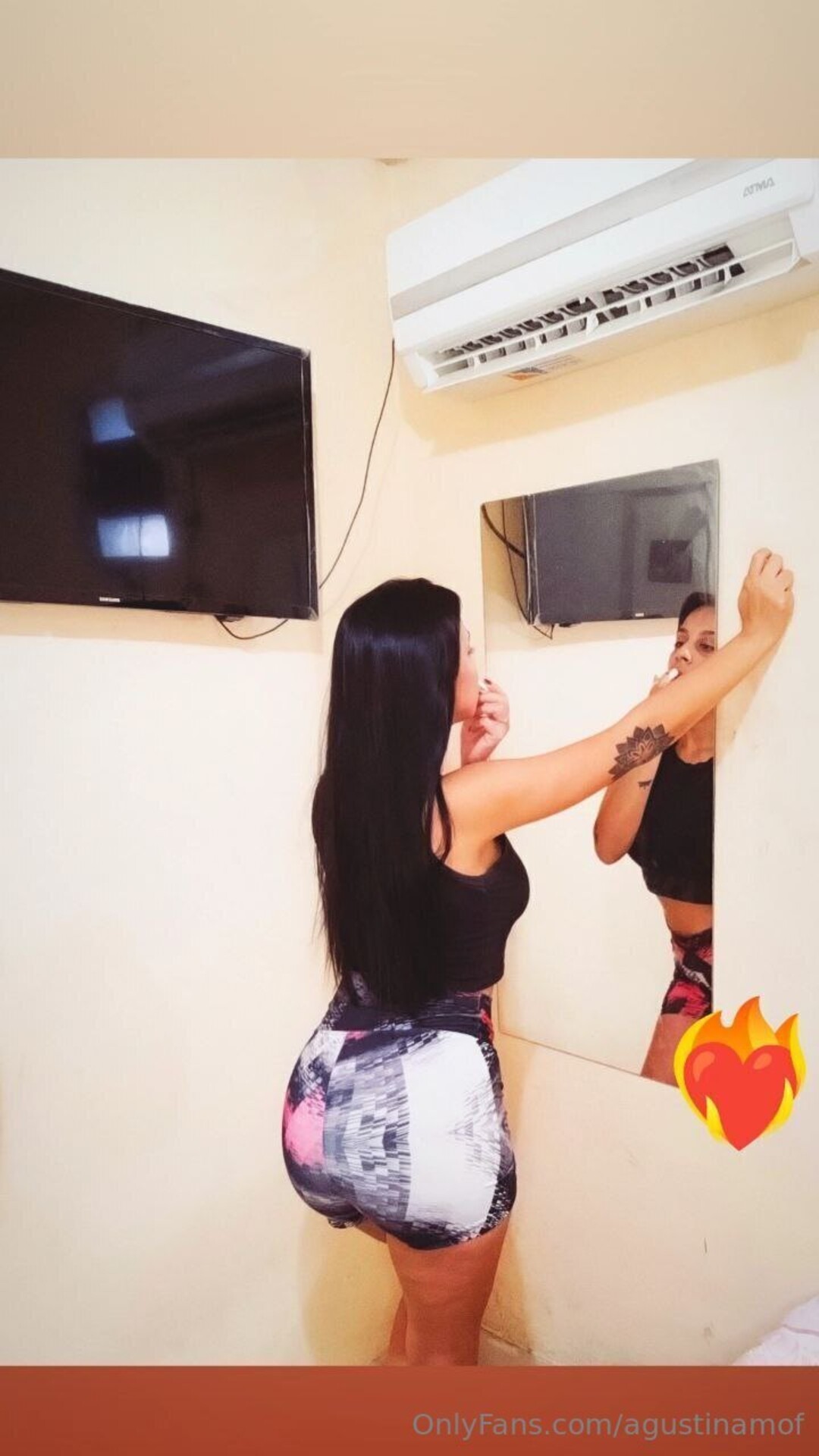 Agustinamof top model img