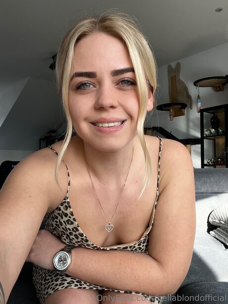 Bellablondofficial best pornstar pictures