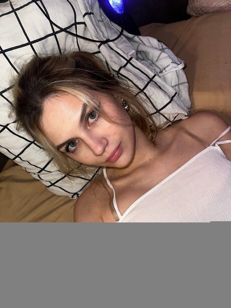 Melisa Ginger pornstar nude photos