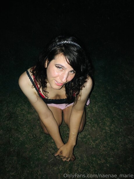 Naenae Marie model naked pictures