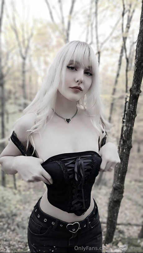 Aikodivinex adult actress gallery