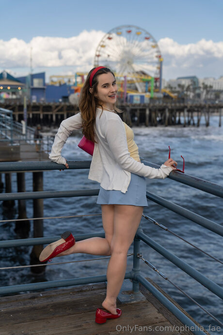 Ophelia Fae top star photos