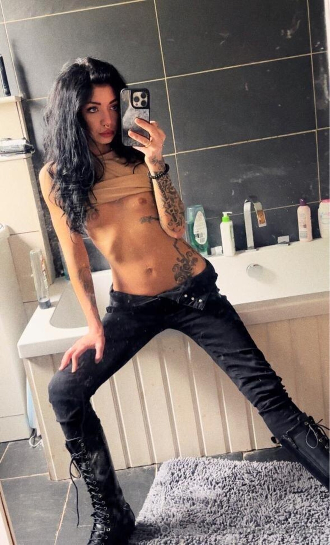 Twisted Gem model sex images