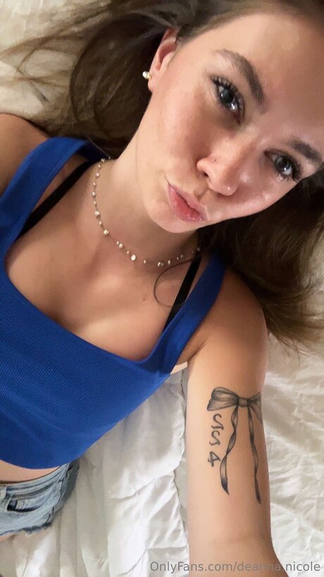 Deanna Nicole porn star pictures
