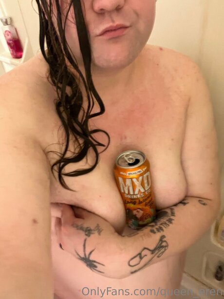 Queen Astrid star free galleries